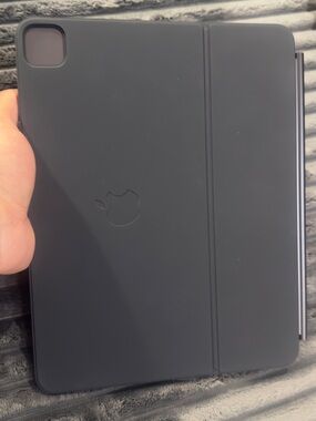 Apple Magic Keyboard for iPad Pro 13‑inch (M5) - Black